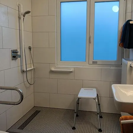 Meeres-brise - Brunnenweg 14 *